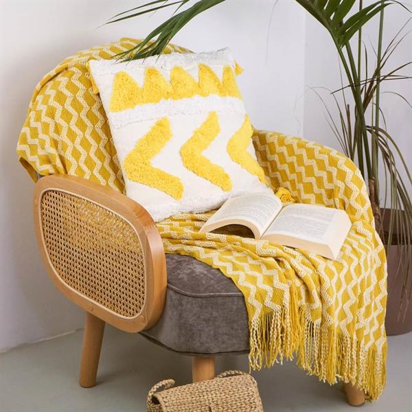 Cuscino in tessuto jacquard trapuntato bianco e giallo 45x45 - Prism